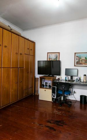 Casa à venda com 250m², 3 quartos e 5 vagasSuíte 1