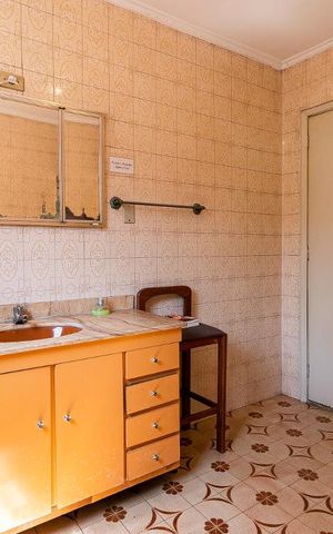Casa à venda com 250m², 3 quartos e 5 vagasBanheiro da Suíte