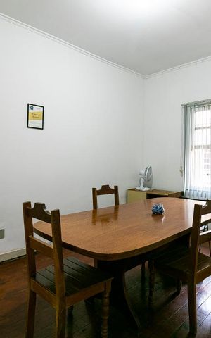 Casa à venda com 250m², 3 quartos e 5 vagasSuíte 2