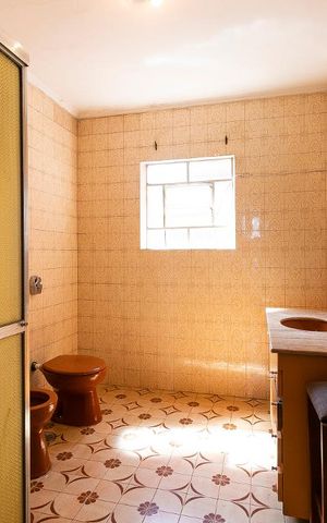 Casa à venda com 250m², 3 quartos e 5 vagasBanheiro da Suíte