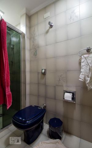 Apartamento à venda com 117m², 3 quartos e 1 vagaBanheiro da Suíte