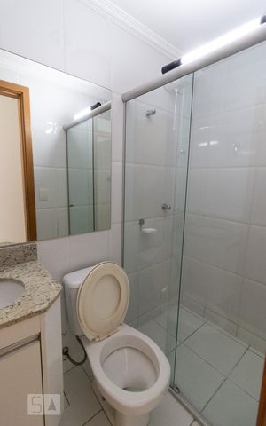 Apartamento para alugar com 60m², 2 quartos e 1 vaga Apartamento para alugar com 60m², 2 quartos e 1 vagaBanheiro Social