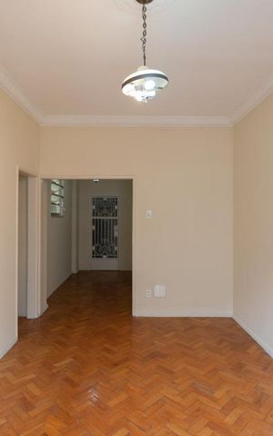 Apartamento à venda com 91m², 3 quartos e 1 vagaSala
