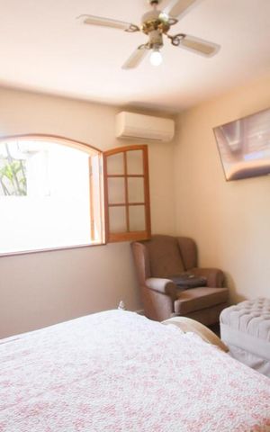 Casa à venda com 410m², 3 quartos e 6 vagasSuíte