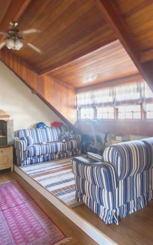 Casa à venda com 410m², 3 quartos e 6 vagasSala 
