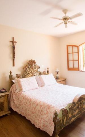 Casa à venda com 410m², 3 quartos e 6 vagasSuíte