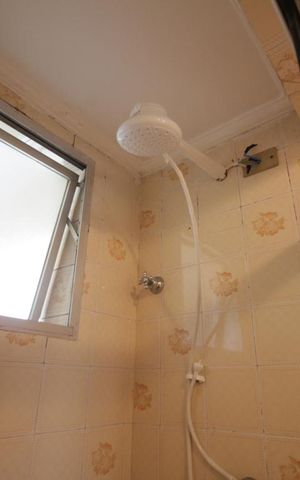 Apartamento à venda com 56m², 2 quartos e 1 vagaChuveiro