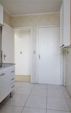 Apartamento à venda com 56m², 2 quartos e 1 vagaCozinha