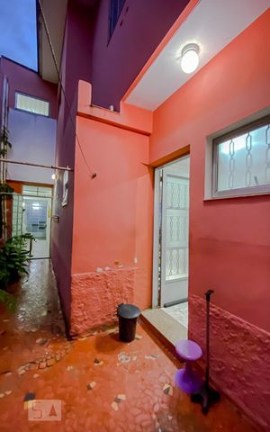 Casa à venda com 123m², 4 quartos e 1 vagaQuintal