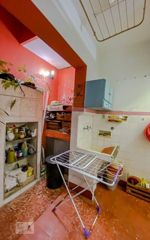 Casa à venda com 123m², 4 quartos e 1 vagaLavanderia