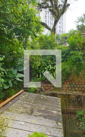 Casa à venda com 175m², 1 quarto e 1 vagaQuintal Fundos