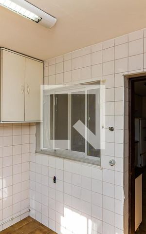 Casa à venda com 350m², 5 quartos e 3 vagasÁrea de Serviço