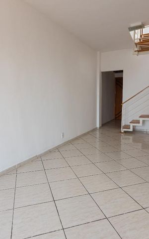 Apartamento à venda com 167m², 2 quartos e 2 vagasSala