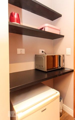 Studio à venda com 33m², 1 quarto e 1 vaga Studio à venda com 33m², 1 quarto e 1 vagaCozinha