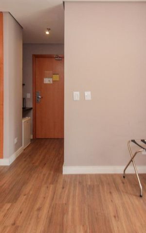 Studio à venda com 33m², 1 quarto e 1 vaga Studio à venda com 33m², 1 quarto e 1 vagaSala