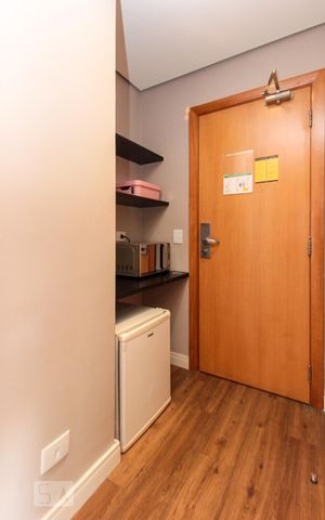 Studio à venda com 33m², 1 quarto e 1 vaga Studio à venda com 33m², 1 quarto e 1 vagaCozinha