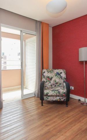 Studio à venda com 33m², 1 quarto e 1 vaga Studio à venda com 33m², 1 quarto e 1 vagaSala