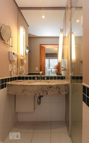 Studio à venda com 33m², 1 quarto e 1 vaga Studio à venda com 33m², 1 quarto e 1 vagaSuíte