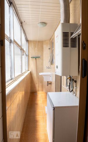 Apartamento à venda com 65m², 2 quartos e 1 vagaÁrea de Serviço
