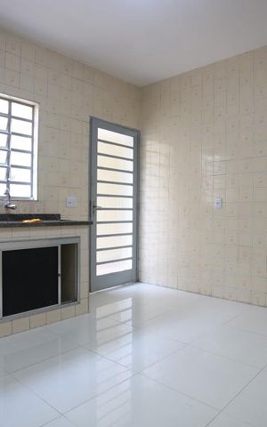 Casa para alugar com 132m², 3 quartos e 2 vagasCozinha
