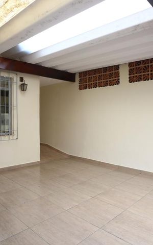Casa para alugar com 132m², 3 quartos e 2 vagasGaragem