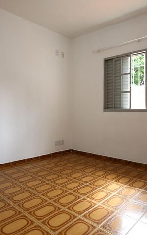 Casa para alugar com 132m², 3 quartos e 2 vagasQuarto 2