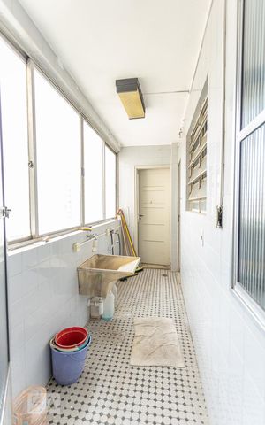 Apartamento à venda com 190m², 3 quartos e sem vagaÁrea Serviço