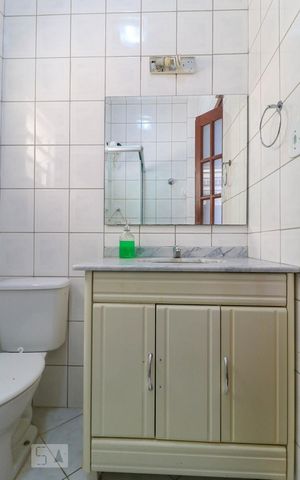 Apartamento à venda com 70m², 2 quartos e sem vagaBanheiro