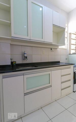 Apartamento à venda com 70m², 2 quartos e sem vagaCozinha