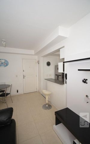 Apartamento para alugar com 55m², 2 quartos e 1 vagaSala