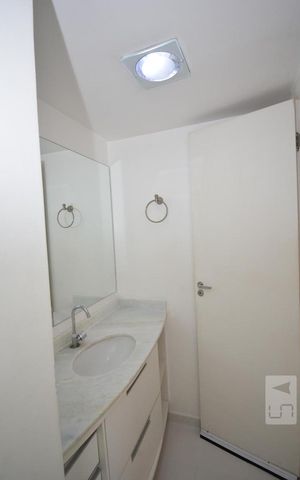 Apartamento para alugar com 55m², 2 quartos e 1 vagaBanheiro