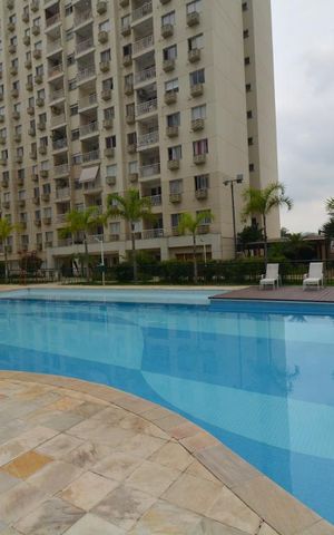 Apartamento para alugar com 55m², 2 quartos e 1 vagaÁrea comum - Piscina