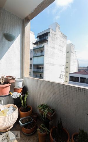 Apartamento à venda com 150m², 3 quartos e 1 vaga Apartamento à venda com 150m², 3 quartos e 1 vagaVaranda do Quarto 2