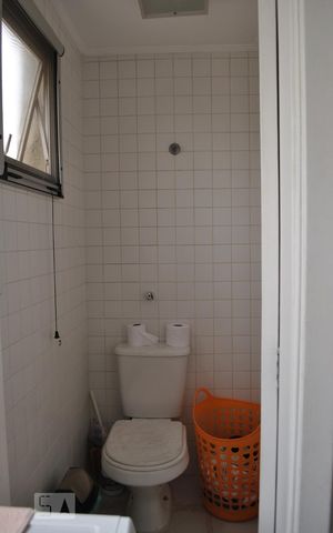 Apartamento à venda com 90m², 2 quartos e 1 vagaBanheiro de serviço