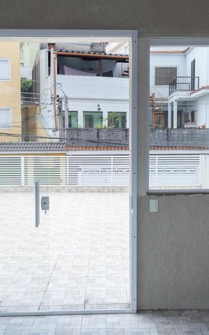 Casa à venda com 240m², 3 quartos e 2 vagas Casa à venda com 240m², 3 quartos e 2 vagasSalão de Festas