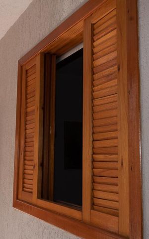 Casa à venda com 240m², 3 quartos e 2 vagas Casa à venda com 240m², 3 quartos e 2 vagasEntrada da Suíte
