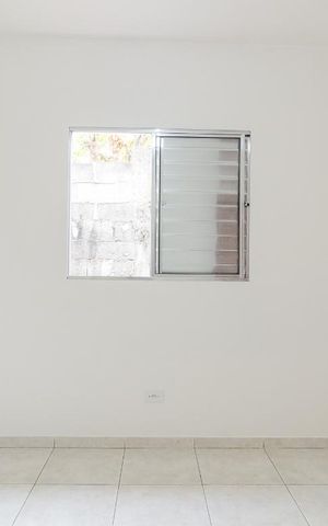 Casa para alugar com 60m², 1 quarto e sem vaga Casa para alugar com 60m², 1 quarto e sem vagaQuarto