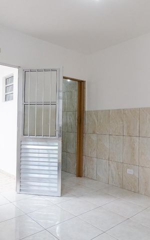 Casa para alugar com 60m², 1 quarto e sem vaga Casa para alugar com 60m², 1 quarto e sem vagaSala/Cozinha