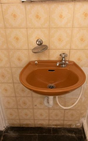 Casa à venda com 190m², 4 quartos e 2 vagas Casa à venda com 190m², 4 quartos e 2 vagasLavabo