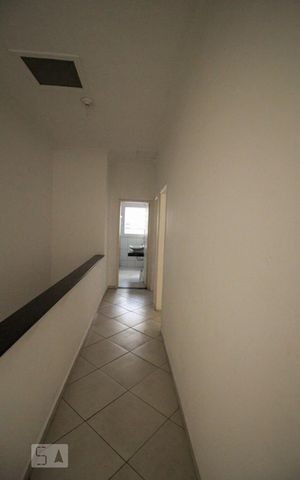 Casa à venda com 180m², 3 quartos e sem vagaCasa 1 - Corredor
