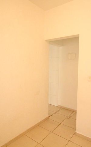 Casa à venda com 180m², 3 quartos e sem vagaCasa 2 - Quarto