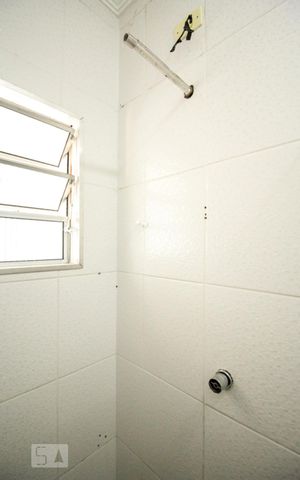 Casa à venda com 180m², 3 quartos e sem vagaCasa 2 - Banheiro