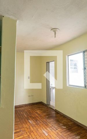 Casa à venda com 243m², 3 quartos e 2 vagas Casa à venda com 243m², 3 quartos e 2 vagasEdicola