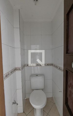Casa à venda com 243m², 3 quartos e 2 vagas Casa à venda com 243m², 3 quartos e 2 vagasLavabo