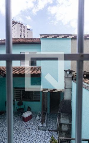 Casa à venda com 243m², 3 quartos e 2 vagas Casa à venda com 243m², 3 quartos e 2 vagasVista Copa e Cozinha