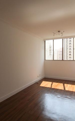 Apartamento à venda com 77m², 2 quartos e 1 vaga Apartamento à venda com 77m², 2 quartos e 1 vagaSala