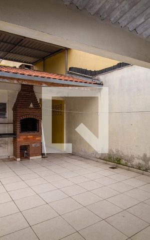 Casa para alugar com 240m², 3 quartos e 2 vagasÁrea Externa