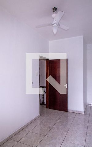 Casa para alugar com 240m², 3 quartos e 2 vagasQuarto 3