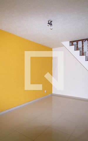Casa para alugar com 240m², 3 quartos e 2 vagasSala