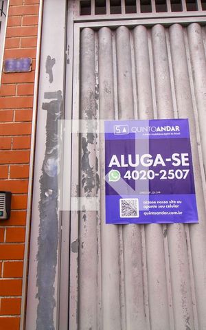 Casa para alugar com 240m², 3 quartos e 2 vagasPlaquinha